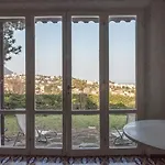 Quadrilocale Con Giardino A - N111 نومانا