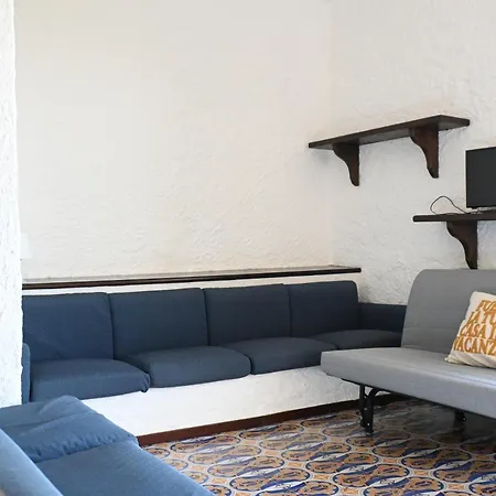 Apartament Quadrilocale Con Giardino A - N111 *