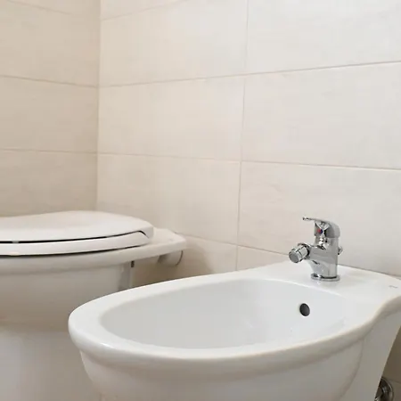Apartament Quadrilocale Con Giardino A - N111