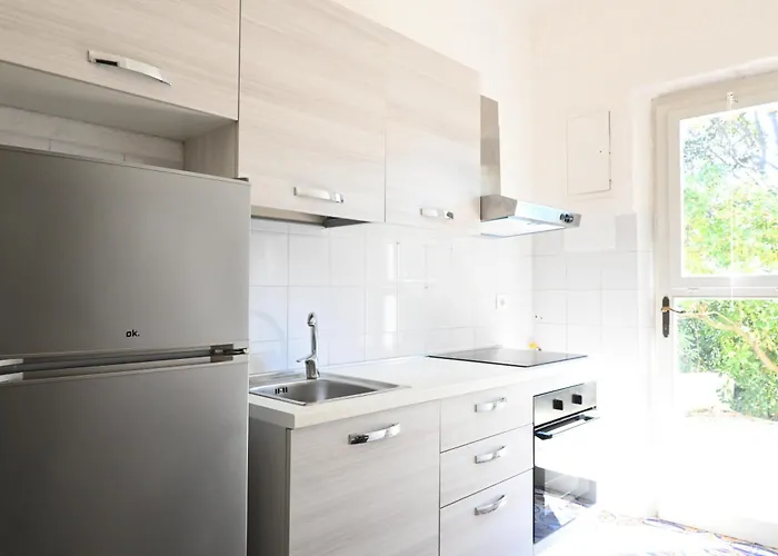 Quadrilocale Con Giardino A - N111 Διαμέρισμα *