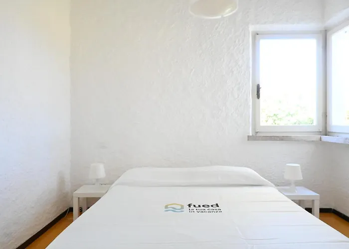 Apartment Quadrilocale Con Giardino A Numana *