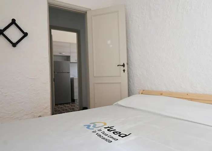 Apartment Quadrilocale Con Giardino A Numana Marcelli